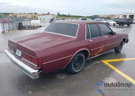 1989 Chevrolet Caprice z USA, uszkodzony, nr VIN 1G1BL51E7KR104614